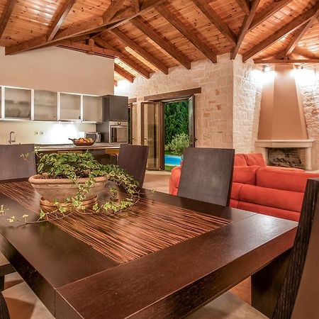Astarte Villas - Kyveli Luxurious Private Villa Gaitani Номер фото